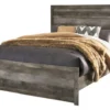 Ashley Wynnlow Queen Bed