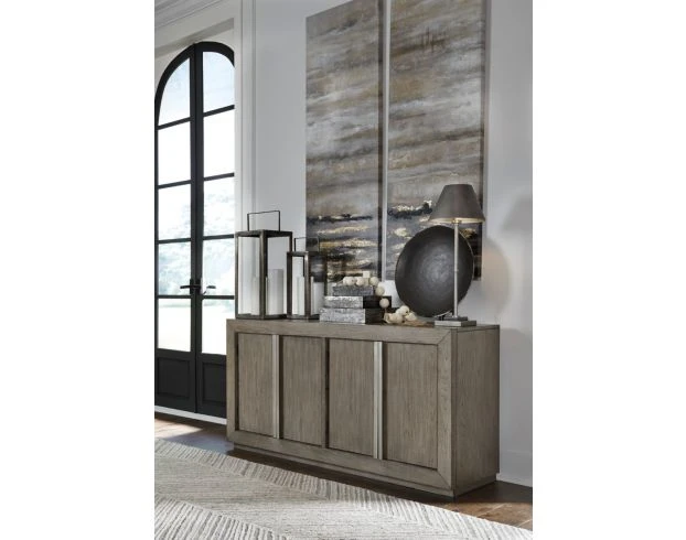 Ashley Anibecca Server 7 Ashley Anibecca Server - Image 7