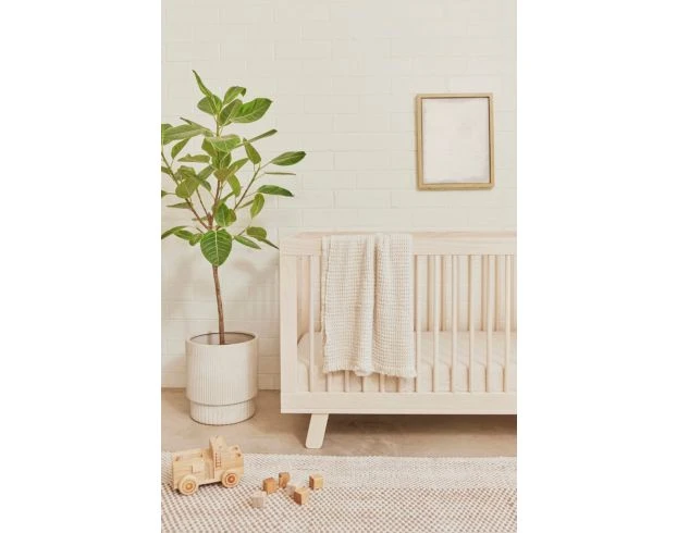 Million Dollar Baby Hudson 3-in-1 Convertible Crib 8 Million Dollar Baby Hudson 3-in-1 Convertible Crib - Image 8