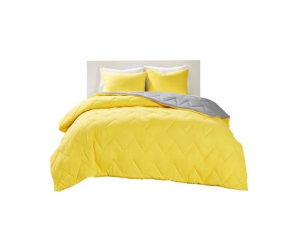 Hampton Hill Trixie Yellow 3-Piece Full/Queen Comforter Set 1 Hampton Hill Trixie Yellow 3-Piece Full/Queen Comforter Set